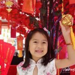 http://lovinglymama.com/why-the-chinese-give-red-envelope-gifts-ang-pow-for-chinese-new-year/